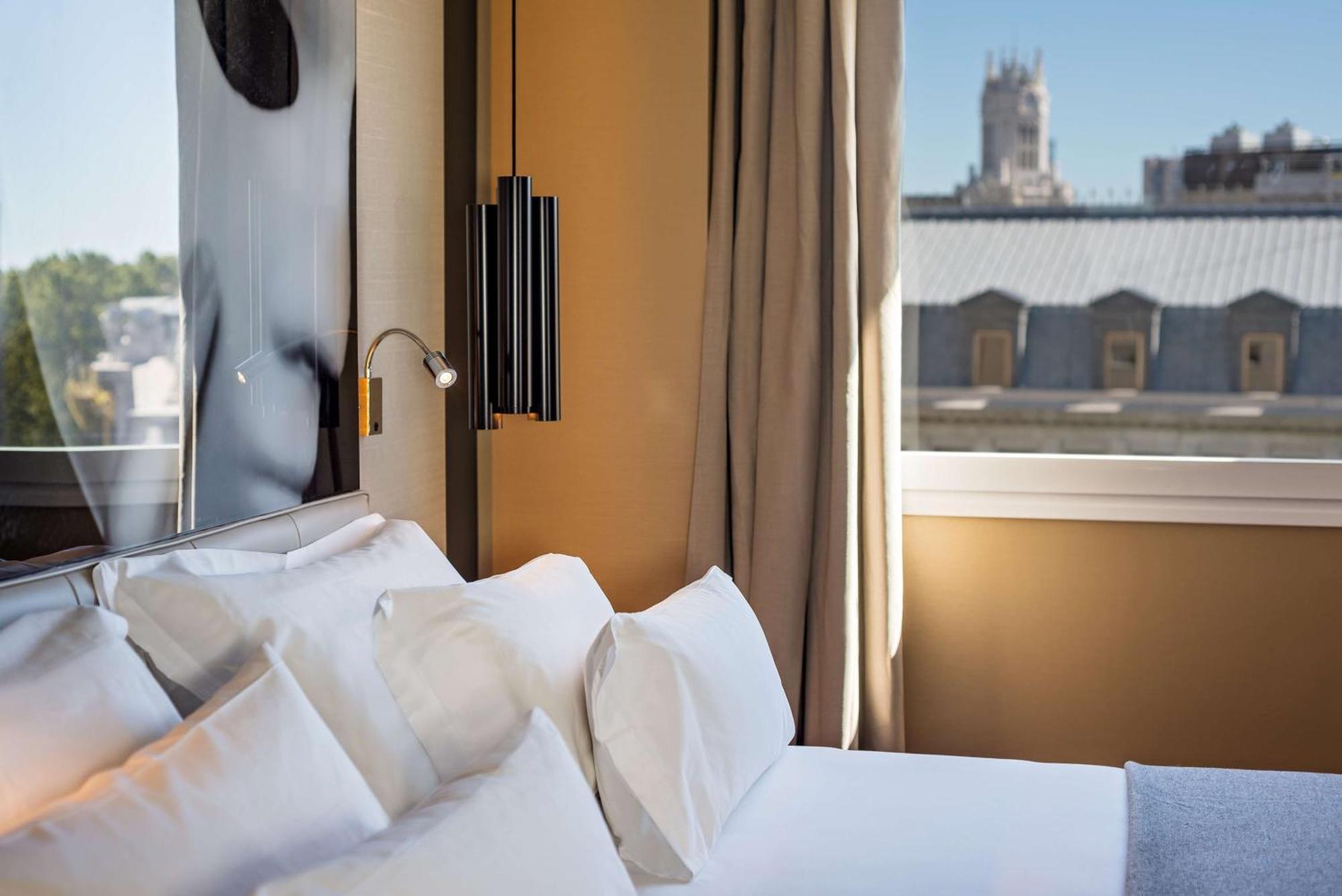 Nh Collection Madrid Suecia Hotel Ngoại thất bức ảnh A room at the hotel
