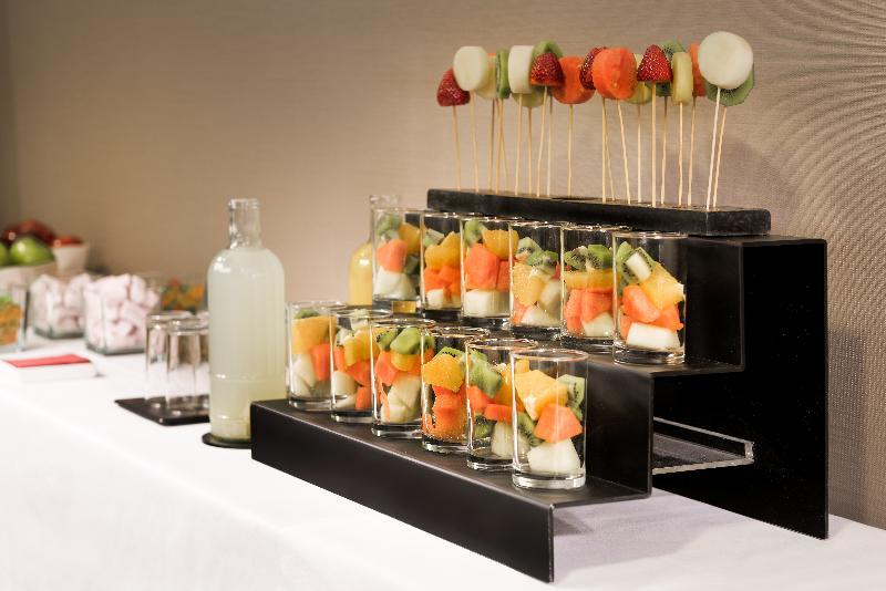 Nh Collection Madrid Suecia Hotel Ngoại thất bức ảnh Fruit salad